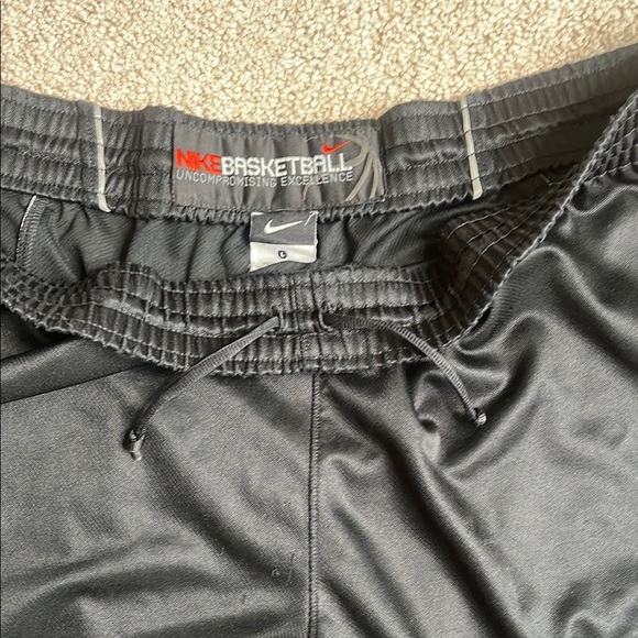 Nike Black and White Athletic Shorts Performance Fit - Picture 4 of 7